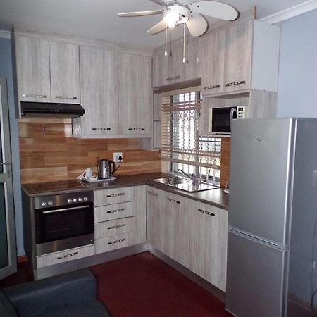 Khaya B&B Mandalay Cape Town Bagian luar foto